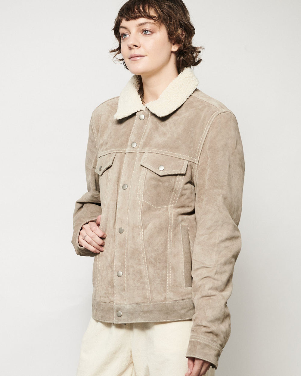 MODERN SUEDE JACKET WITH COLLAR