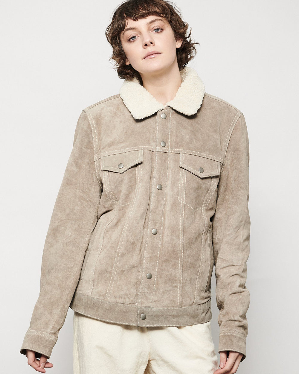 MODERN SUEDE JACKET WITH COLLAR